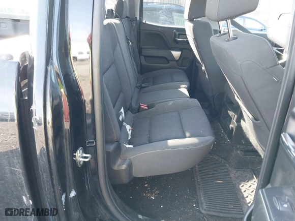 2018 Chevrolet Silverado 1500 LT with VIN 1GCVKREC4JZ159477, listed as a IAAI auction lot 41941311 with 1 mi miles. Bid and sale history available at carsss.com. Image 8.