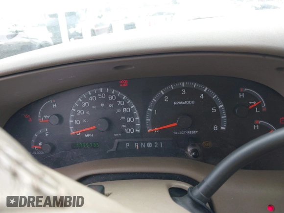 2001 Ford F-150 XL z VIN 1FTRX17W61NA63398, wystawiony jako IAAI lot #41882852 z przebiegiem 179 573 mil mil oraz . Historia ofert i sprzedaży dostępna na DreamBid. Obrazek 7.
