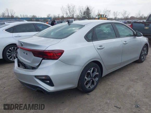 2019 Kia Forte LXS z VIN 3KPF24AD1KE006039, wystawiony jako IAAI lot #42076523 z przebiegiem 70 775 mil mil oraz . Historia ofert i sprzedaży dostępna na DreamBid. Obrazek 4.