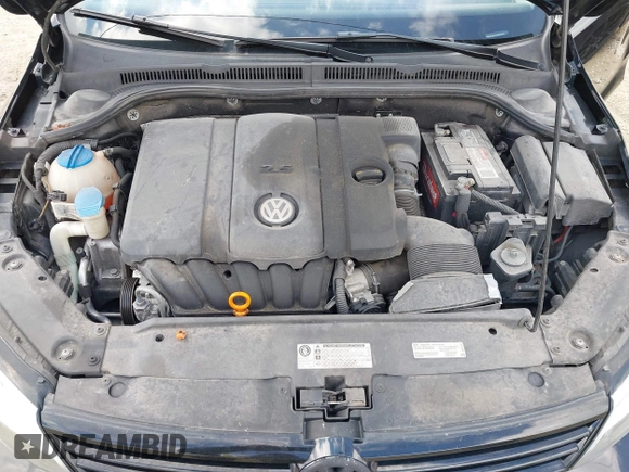 2012 Volkswagen Jetta SE with VIN 3VWDX7AJ7CM397301, listed as a IAAI auction lot 41893928 with 181,212 mi miles and . Bid and sale history available at DreamBid. Image 10.