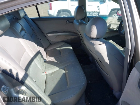 2004 Nissan Maxima SE with VIN 1N4BA41E34C899003, listed as a IAAI auction lot 41951346 with 186,746 mi miles and . Bid and sale history available at DreamBid. Image 8.