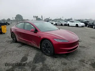 2024 Tesla Model 3 z VIN 5YJ3E1EA8RF848065, wystawiony jako Copart lot #82765684 z przebiegiem 3782 mil mil oraz Szkody całkowita. Historia ofert i sprzedaży dostępna na DreamBid. Obrazek 11.