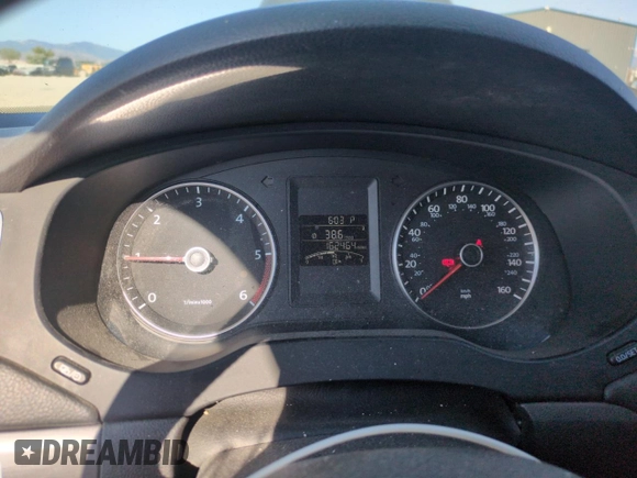 2013 Volkswagen Jetta TDI w/Premium с VIN 3VWLL7AJ5DM256459, выставлен на аукционе Copart как лот 59716405 с пробегом 162 464 миль миль и Списание • Salvage title. История ставок и продаж доступна на DreamBid. Изображение 9.
