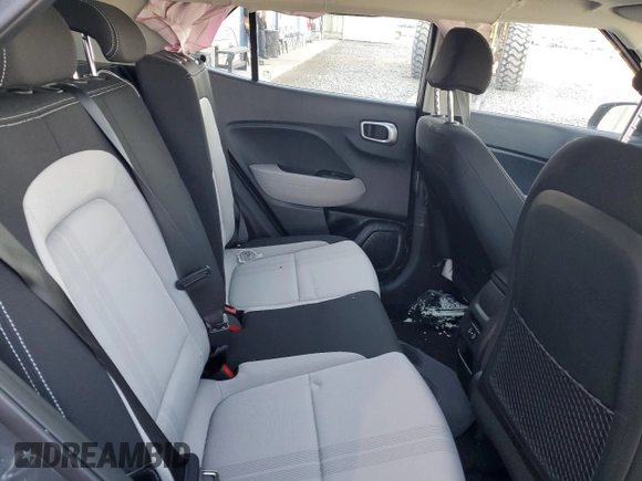 2024 Hyundai Venue Limited with VIN KMHRC8A38RU311652, listed as a Copart auction lot 46458545 with 14,272 mi miles and Salvage Title. Bid and sale history available at DreamBid. Image 10.