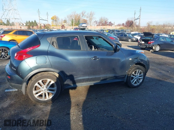 2011 Nissan Juke SL with VIN JN8AF5MV5BT007392, listed as a IAAI auction lot 40939305 with 111,331 mi miles. Bid and sale history available at carsss.com. Image 12.