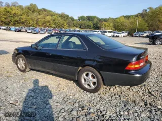 1999 Lexus ES 300 Luxury Sport Sdn with VIN JT8BF28G0X5058951, listed as a Copart auction lot 71294444 with 199,439 mi miles and Salvage Title. Bid and sale history available at carsss.com. Image 2.