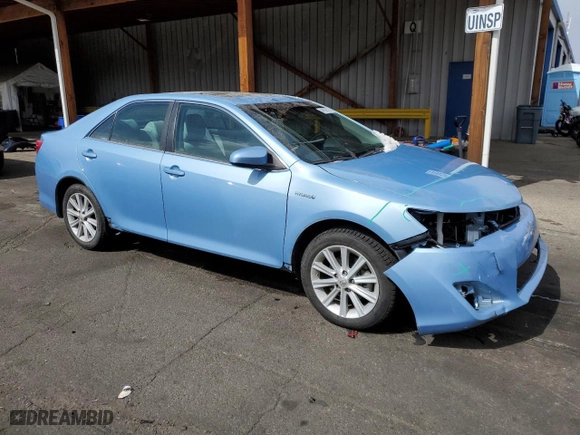 2012 Toyota Camry Hybrid XLE with VIN 4T1BD1FK2CU019430, listed as a Copart auction lot 49399725 with 70,514 mi miles and Salvage Title. Bid and sale history available at carsss.com. Image 4.