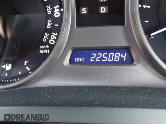 2008 Lexus IS 350 with VIN JTHBE262X85017335, listed as a IAAI auction lot 42484517 with 225,084 mi miles and . Bid and sale history available at DreamBid. Image 15.