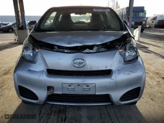 2015 Scion iQ with VIN JTNJJXB01FJ030680, listed as a Copart auction lot 46949235 with 27,509 mi miles and Salvage Title. Bid and sale history available at carsss.com. Image 5.