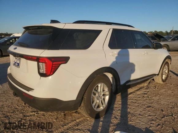 2025 Ford Explorer Active with VIN 1FMUK7DH4SGA20164, listed as a Copart auction lot 87742815 with 2,577 mi miles and Salvage Title. Bid and sale history available at carsss.com. Image 3.