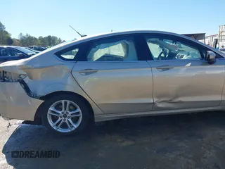 2018 Ford Fusion SE with VIN 3FA6P0H77JR190121, listed as a IAAI auction lot 41866610 with 156,553 mi miles. Bid and sale history available at carsss.com. Image 6.