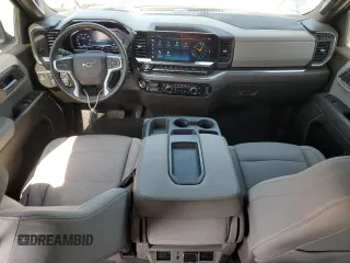 2024 Chevrolet Silverado 1500 RST with VIN 3GCPDEEK6RG198330, listed as a Copart auction lot 55135455 with 17,018 mi miles and Clean Title. Bid and sale history available at DreamBid. Image 8.