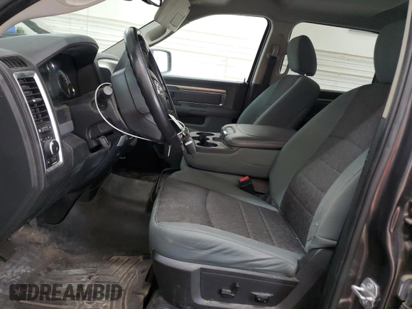 2017 Ram 1500 Big Horn z VIN 1C6RR7TT8HS731438, wystawiony jako Copart lot #55236595 z przebiegiem 150 080 mil mil oraz Szkoda całkowita • Salvage title. Historia ofert i sprzedaży dostępna na DreamBid. Obrazek 7.