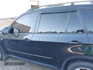2008 BMW X5 3.0si with VIN 5UXFE43578L026470, listed as a IAAI auction lot 41332050 with 160,467 mi miles. Bid and sale history available at carsss.com. Image 14.