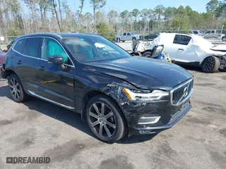2019 Volvo XC60 Inscription with VIN LYV102RL3KB184885, listed as a IAAI auction lot 41544225 with 65,042 mi miles. Bid and sale history available at carsss.com. Image 1.