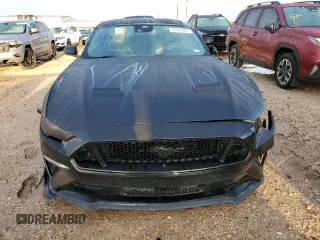 2021 Ford Mustang GT z VIN 1FA6P8CF6M5133204, wystawiony jako Copart lot #54381995 z przebiegiem 73 011 mil mil oraz Szkody całkowita. Historia ofert i sprzedaży dostępna na DreamBid. Obrazek 5.