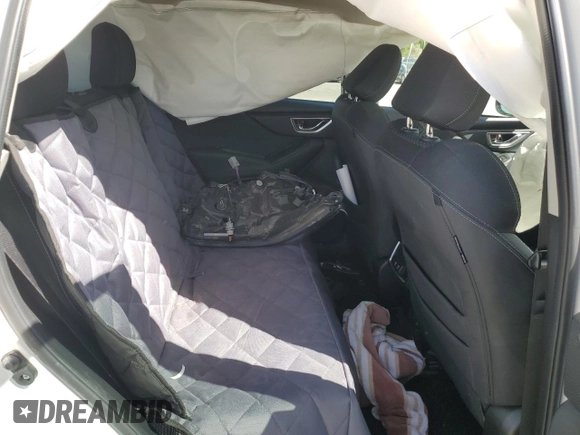 2022 Subaru Forester Premium with VIN JF2SKAEC3NH427064, listed as a Copart auction lot 57065135 with 30,870 mi miles and Salvage title. Bid and sale history available at DreamBid. Image 11.