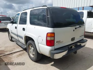 2003 Chevrolet Tahoe LS with VIN 1GNEC13V73R260171, listed as a IAAI auction lot 42582419 with 270,072 mi miles and . Bid and sale history available at DreamBid. Image 3.