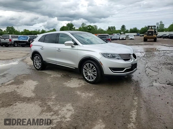 2016 Lincoln MKX Reserve z VIN 2LMTJ8LR5GBL29000, wystawiony jako Copart lot #58273655 z przebiegiem 130 643 mil mil oraz Szkoda całkowita • Salvage title. Historia ofert i sprzedaży dostępna na DreamBid. Obrazek 14.