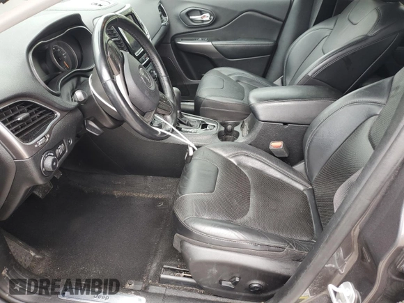 2019 Jeep Cherokee Limited с VIN 1C4PJMDX7KD476137, выставлен на аукционе Copart как лот 61635875 с пробегом 69 203 миль миль и Списание • Salvage title. История ставок и продаж доступна на DreamBid. Изображение 7.