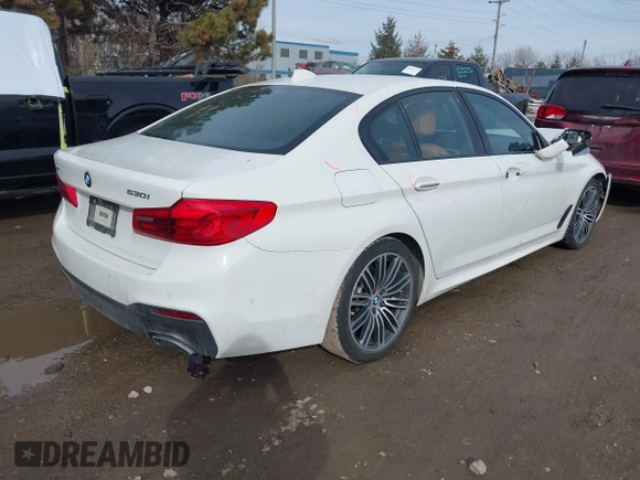 2018 BMW 5 Series 530i xDrive with VIN WBAJA7C58JWC76331, listed as a IAAI auction lot 41586204 with 86,578 mi miles. Bid and sale history available at carsss.com. Image 4.