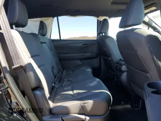 2024 Honda Passport EX-L с VIN 5FNYF8H5XRB018813, выставлен на аукционе Copart как лот 49441605 с пробегом 5 980 миль миль и Списание • Salvage title. История ставок и продаж доступна на DreamBid. Изображение 11.
