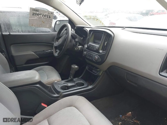 2016 Chevrolet Colorado 2WD WT with VIN 1GCGSBEA2G1303677, listed as a IAAI auction lot 41937998 with 173,911 mi miles. Bid and sale history available at carsss.com. Image 5.
