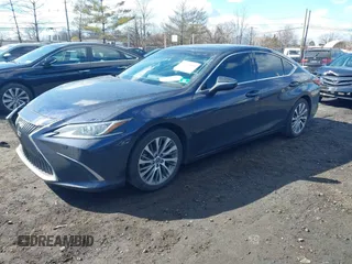 2019 Lexus ES 350 with VIN 58ABZ1B13KU043290, listed as a IAAI auction lot 41694086 with 72,984 mi miles and . Bid and sale history available at DreamBid. Image 19.