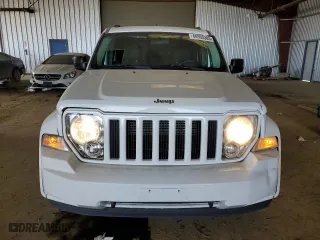 2011 Jeep Liberty Sport with VIN 1J4PN2GK4BW513605, listed as a Copart auction lot 44555385 with 160,549 mi miles and Salvage Title. Bid and sale history available at carsss.com. Image 5.