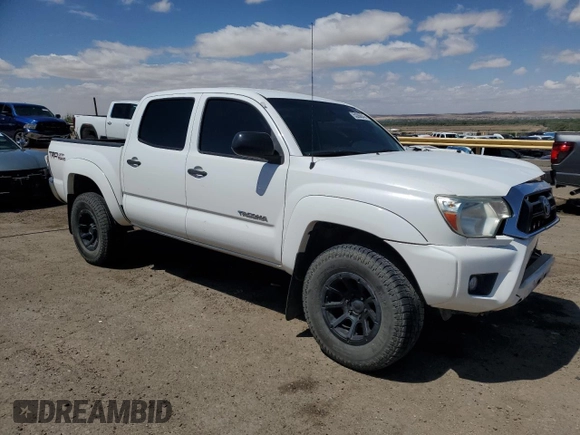 2015 Toyota Tacoma with VIN 3TMLU4EN2FM172761, listed as a Copart auction lot 55286045 with 174,168 mi miles and Salvage title. Bid and sale history available at DreamBid. Image 4.