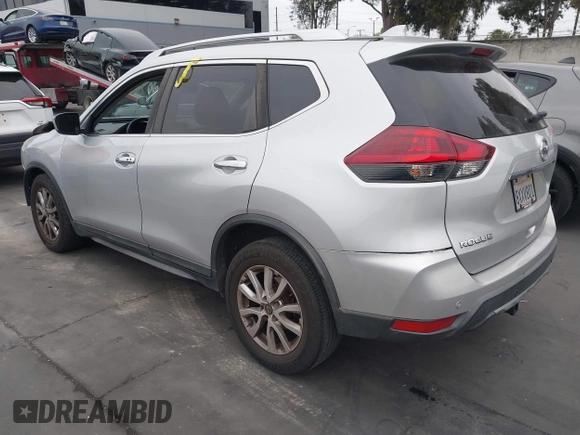 2019 Nissan Rogue SV with VIN KNMAT2MT3KP531635, listed as a IAAI auction lot 42043818 with 147,068 mi miles and . Bid and sale history available at DreamBid. Image 3.