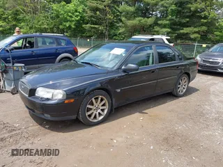 2002 Volvo S80 с VIN YV1TS91D021248950, выставлен на аукционе IAAI как лот 42416721 с пробегом 216 210 миль миль и . История ставок и продаж доступна на DreamBid. Изображение 2.