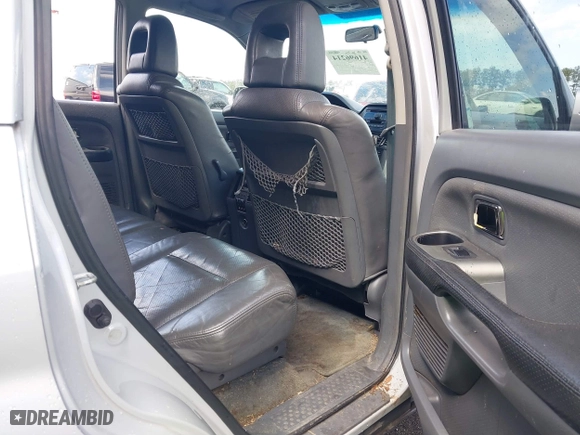 2003 Honda Pilot EX with VIN 2HKYF18613H539217, listed as a IAAI auction lot 41696214 with 329,118 mi miles. Bid and sale history available at carsss.com. Image 8.