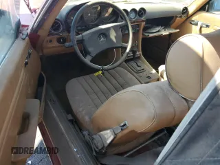 1985 Mercedes-Benz SL with VIN WDBBA45C9FA017476, listed as a Copart auction lot 74177774 with 135,805 mi miles and Salvage title. Bid and sale history available at DreamBid. Image 8.