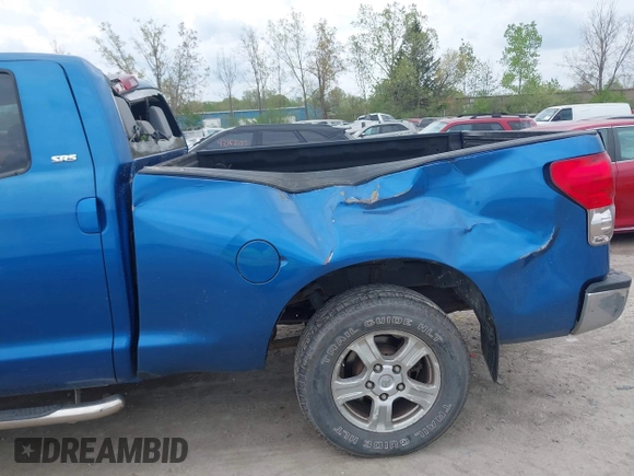 2007 Toyota Tundra SR5 with VIN 5TBBT54187S457414, listed as a IAAI auction lot 42170939 with 136,201 mi miles and . Bid and sale history available at DreamBid. Image 6.