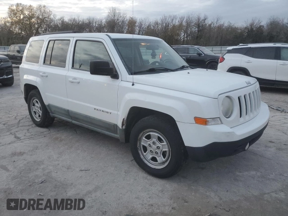 2011 Jeep Patriot Latitude with VIN 1J4NT1GA4BD285292, listed as a Copart auction lot 82780664 with 149,152 mi miles and Clean Title. Bid and sale history available at DreamBid. Image 4.