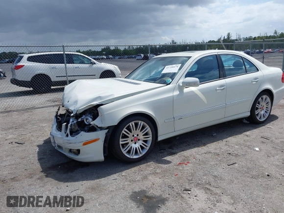 2008 Mercedes-Benz E-Class Luxury 3.5L with VIN WDBUF87XX8B263600, listed as a IAAI auction lot 41710474 with 1 mi miles. Bid and sale history available at carsss.com. Image 18.