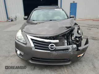 2013 Nissan Altima SL with VIN 1N4AL3AP7DC118775, listed as a Copart auction lot 61651955 with 124,993 mi miles and Salvage title. Bid and sale history available at DreamBid. Image 5.