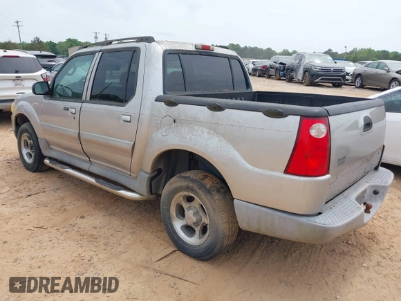 2003 Ford Explorer Sport Trac XLS with VIN 1FMZU67E53UC26334, listed as a IAAI auction lot 42088444 with 175,922 mi miles and . Bid and sale history available at DreamBid. Image 3.