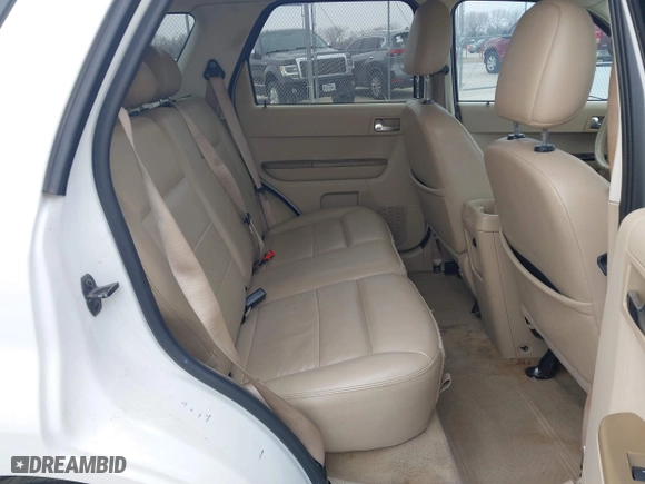 2008 Ford Escape Limited with VIN 1FMCU04168KE51420, listed as a IAAI auction lot 41435393 with 123,005 mi miles. Bid and sale history available at carsss.com. Image 8.
