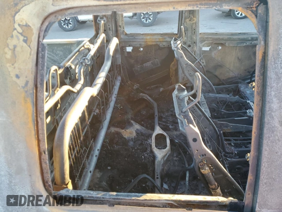 2016 Ram 1500 Tradesman z VIN 1C6RR7FM5GS174684, wystawiony jako Copart lot #87287184 z przebiegiem Nie podano mil oraz Nie do naprawy • Non repairable. Historia ofert i sprzedaży dostępna na DreamBid. Obrazek 10.