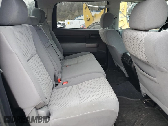 2013 Toyota Tundra with VIN 5TFDY5F18DX302012, listed as a Copart auction lot 43340675 with 33,685 mi miles and Salvage title. Bid and sale history available at DreamBid. Image 10.