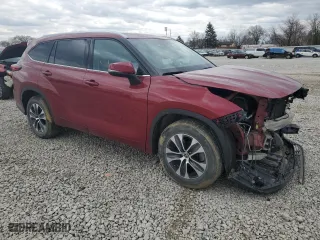 2021 Toyota Highlander XLE with VIN 5TDHZRAHXMS050456, listed as a Copart auction lot 49371975 with 54,925 mi miles and Salvage Title. Bid and sale history available at carsss.com. Image 4.