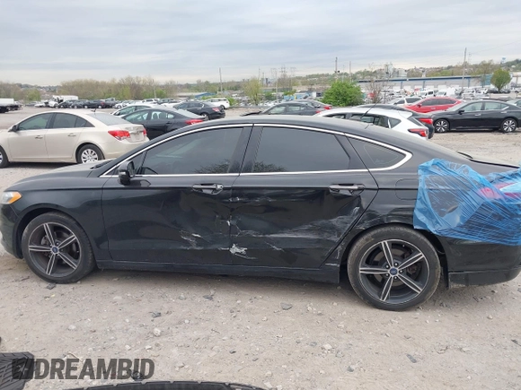 2016 Ford Fusion SE with VIN 3FA6P0HD0GR205184, listed as a IAAI auction lot 42044218 with 136,262 mi miles. Bid and sale history available at carsss.com. Image 15.