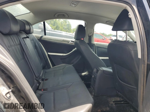 2012 Volkswagen Jetta SE with VIN 3VWDX7AJ0CM337019, listed as a Copart auction lot 62863765 with 135,610 mi miles and Clean title. Bid and sale history available at DreamBid. Image 10.