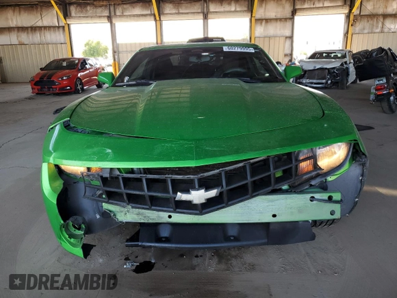 2011 Chevrolet Camaro 2LS z VIN 2G1FA1ED2B9116990, wystawiony jako Copart lot #60279995 z przebiegiem 137 391 mil mil oraz Czysty tytuł • Clean title. Historia ofert i sprzedaży dostępna na DreamBid. Obrazek 5.