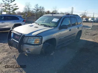 2002 GMC Envoy SLT with VIN 1GKDT13S822304832, listed as a IAAI auction lot 40874054 with 132,883 mi miles. Bid and sale history available at carsss.com. Image 17.