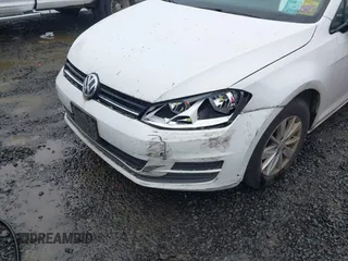 2016 Volkswagen Golf SportWagen TSI SE with VIN 3VWC17AU3GM510173, listed as a IAAI auction lot 41615322 with 133,690 mi miles. Bid and sale history available at carsss.com. Image 6.