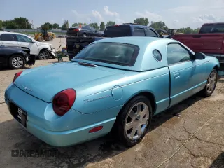 2002 Ford Thunderbird w/Hardtop Premium with VIN 1FAHP60A82Y125798, listed as a Copart auction lot 64193474 with 28,895 mi miles and Salvage Title. Bid and sale history available at carsss.com. Image 3.