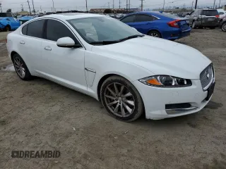 2015 Jaguar XF I4 T Premium with VIN SAJWA0FS1FPU72841, listed as a Copart auction lot 48587085 with 127,505 mi miles and Salvage Title. Bid and sale history available at carsss.com. Image 4.